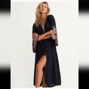 Billabong Robe Wrap Kimono